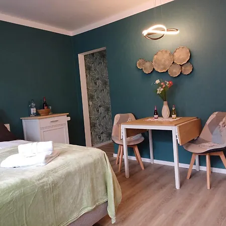 Apartment Savor Fuer 2 Personen Direkt Im Zentrum Bautzen